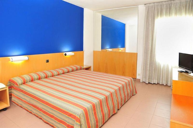 As Porta Catalana Hotel La Jonquera Exterior photo